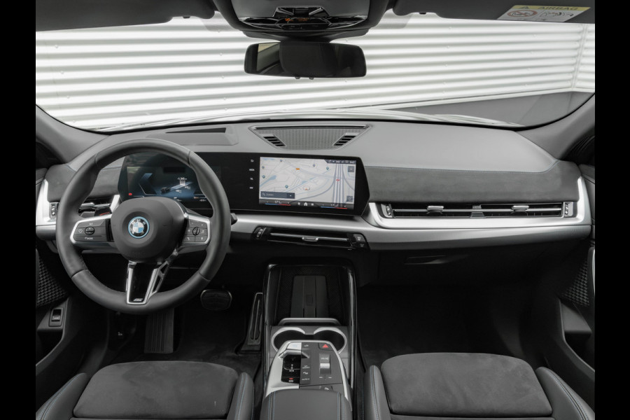BMW iX2 xDrive30 M-Sport Pro - Driving Ass Prof - Head-up - Massage Zetel