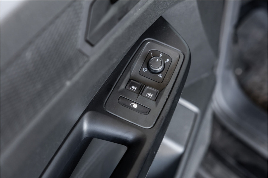 Volkswagen Caddy Cargo 2.0 TDI | DSG | LED | CarPlay | Camera | Virtual Cockpit | Navigatie | Cruise control | Nieuwe APK | DAB | Euro 6