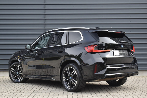 BMW X1 xDrive30e M Sport | Pano | Trekhaak | Harman/Kardon | Massage | ACC | Head-Up | Memory seat | Sfeerverlichting |