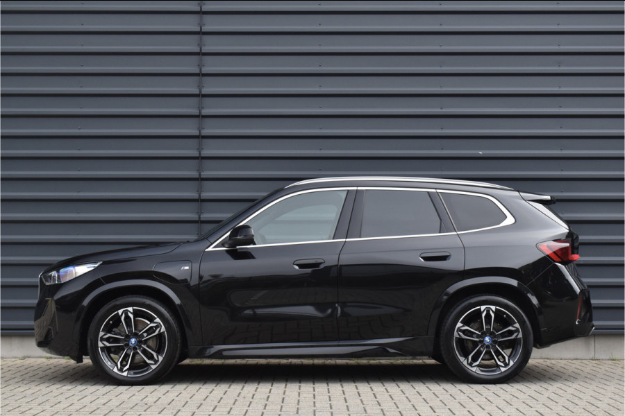 BMW X1 xDrive30e M Sport | Pano | Trekhaak | Harman/Kardon | Massage | ACC | Head-Up | Memory seat | Sfeerverlichting |