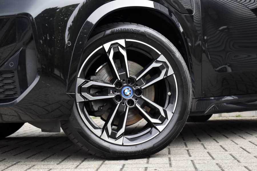 BMW X1 xDrive30e M Sport | Pano | Trekhaak | Harman/Kardon | Massage | ACC | Head-Up | Memory seat | Sfeerverlichting |