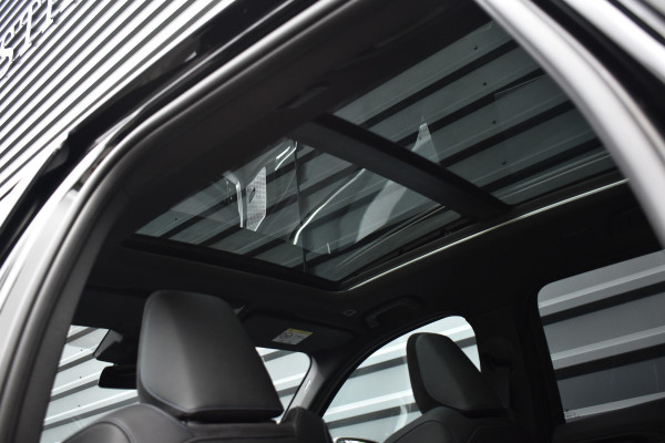 BMW X1 xDrive30e M Sport | Pano | Trekhaak | Harman/Kardon | Massage | ACC | Head-Up | Memory seat | Sfeerverlichting |