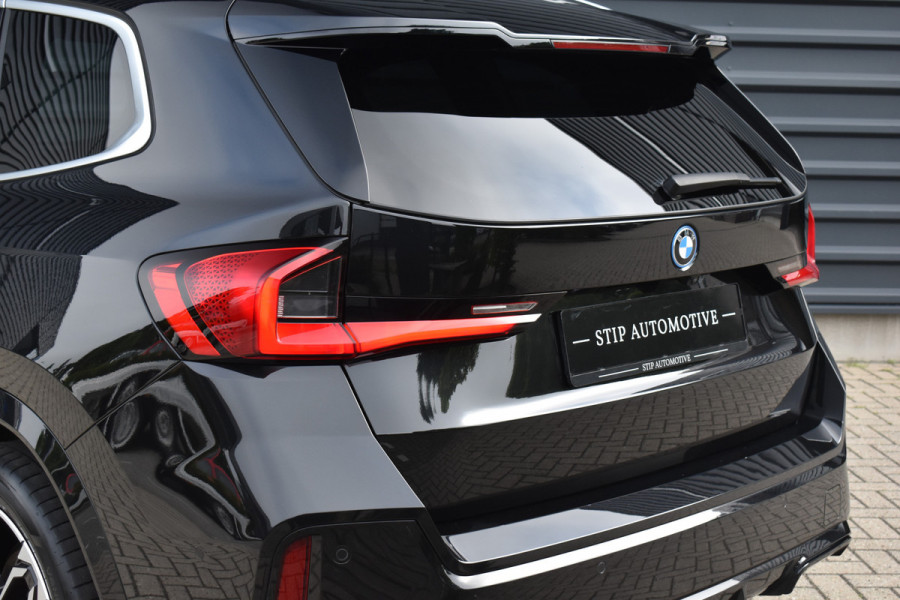 BMW X1 xDrive30e M Sport | Pano | Trekhaak | Harman/Kardon | Massage | ACC | Head-Up | Memory seat | Sfeerverlichting |