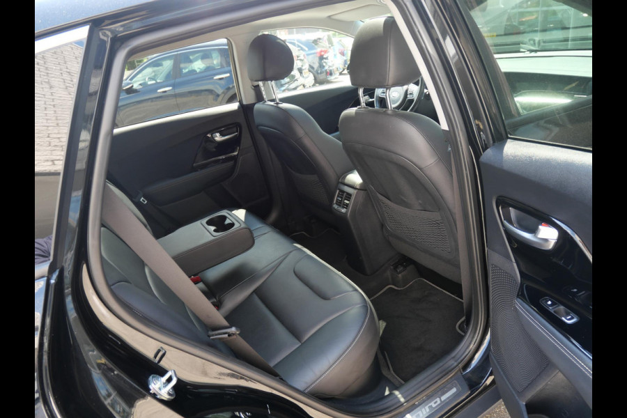 Kia Niro 1.6 GDi Hybrid ExecutiveLine | Allseasonbanden | Cruise | Keyless | Schuif-kanteldak | Stoelverwarming-Ventilatie |