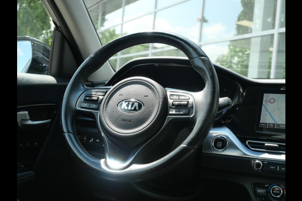 Kia Niro 1.6 GDi Hybrid ExecutiveLine | Allseasonbanden | Cruise | Keyless | Schuif-kanteldak | Stoelverwarming-Ventilatie |