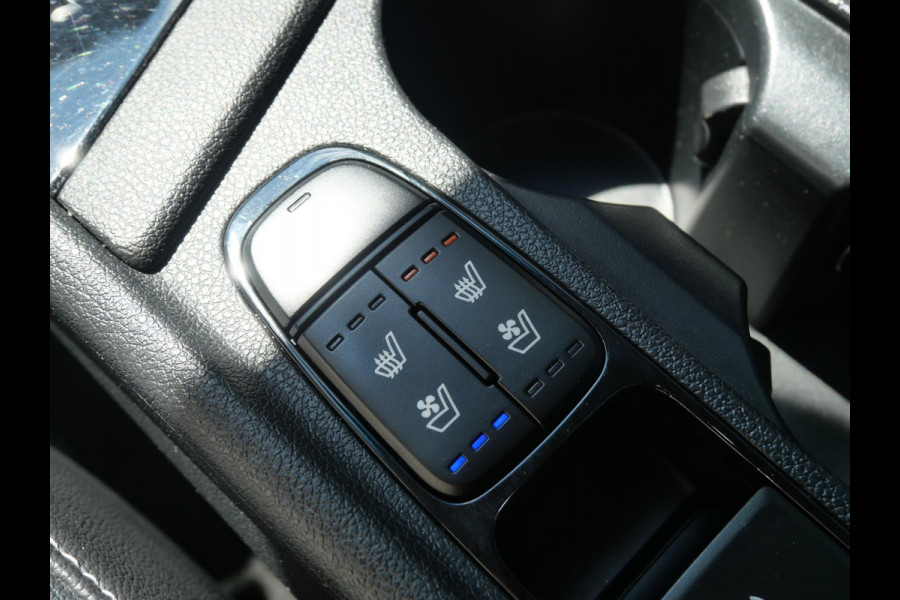 Kia Niro 1.6 GDi Hybrid ExecutiveLine | Allseasonbanden | Cruise | Keyless | Schuif-kanteldak | Stoelverwarming-Ventilatie |