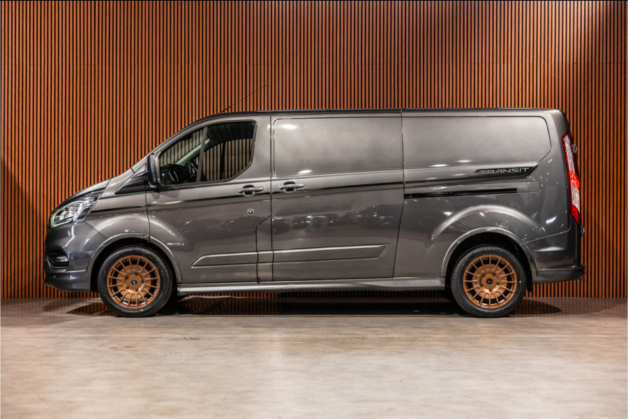 Ford Transit Custom 320 2.0 TDCI 185 PK L2H1 Sport | Automaat | CarPlay | Camera | Stoelverwarming | Navigatie | Elek stoelen | DAB | Nieuwe APK | Orig. NL Auto