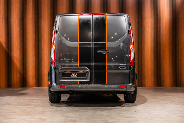 Ford Transit Custom 320 2.0 TDCI 185 PK L2H1 Sport | Automaat | CarPlay | Camera | Stoelverwarming | Navigatie | Elek stoelen | DAB | Nieuwe APK | Orig. NL Auto