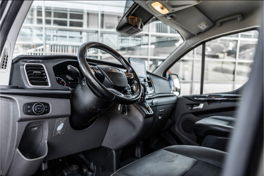 Ford Transit Custom 320 2.0 TDCI 185 PK L2H1 Sport | Automaat | CarPlay | Camera | Stoelverwarming | Navigatie | Elek stoelen | DAB | Nieuwe APK | Orig. NL Auto