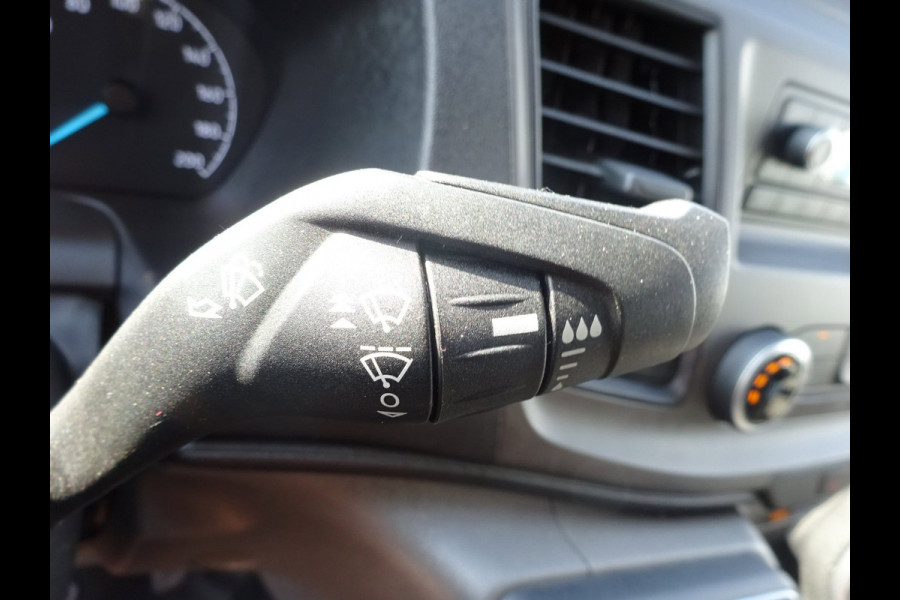 Ford Transit Custom 300 2.0 TDCI 130 PK L2H1 Trend AUTOMAAT AIRCO CRUISE CONTROL