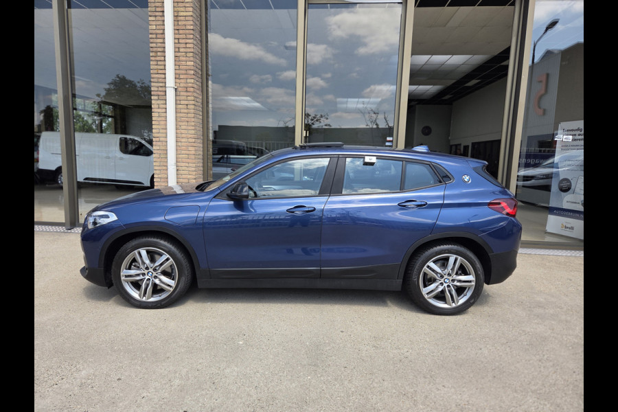 BMW X2 xDrive25e High Executive M-Tech Sport interieur , Head-up Display , Panoramadak