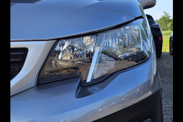 Peugeot Rifter 1.2 Allure automaat | Hoge instap | Ruim en praktisch | Stoelverwarming | Climate control | Parkeersensoren | Trekhaak |