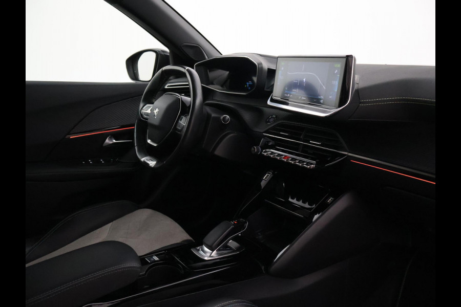 Peugeot e-2008 EV GT PREMIERE + PANORAMA SCHUIFDAK | ADAPTIVE CRUISE | STOELVERWARMING | CAMERA