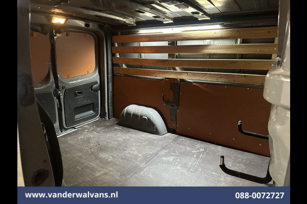 Renault Trafic 1.6 dCi L1H1 Euro6 Airco | Cruisecontrol | Trekhaak | Parkeersensoren Bijrijdersbank