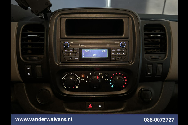 Renault Trafic 1.6 dCi L1H1 Euro6 Airco | Cruisecontrol | Trekhaak | Parkeersensoren Bijrijdersbank
