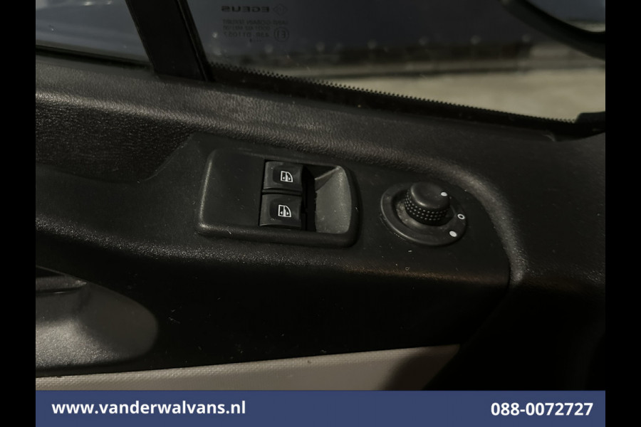 Renault Trafic 1.6 dCi L1H1 Euro6 Airco | Cruisecontrol | Trekhaak | Parkeersensoren Bijrijdersbank