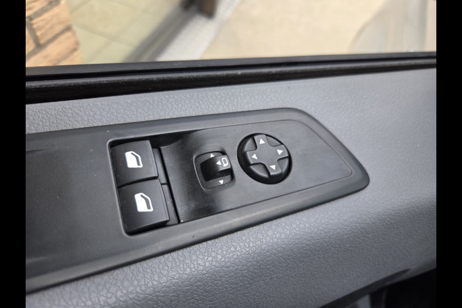 Opel Vivaro 2.0 CDTI Autm. L3 L & R Schuifdeur Airco Cruise control Trekhaak