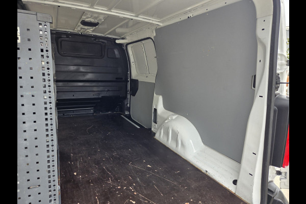 Opel Vivaro 2.0 CDTI Autm. L3 L & R Schuifdeur Airco Cruise control Trekhaak