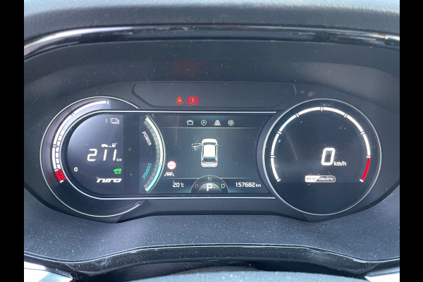 Kia e-Niro ExecutiveLine 64 kWh|Fase 3|DealerOnderh|SOH93%|Pano|
