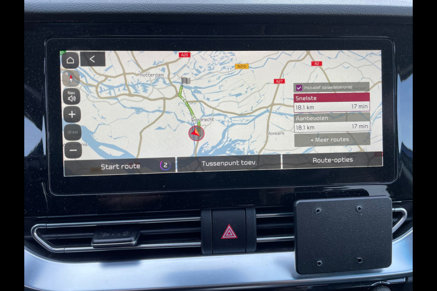 Kia e-Niro ExecutiveLine 64 kWh|Fase 3|DealerOnderh|SOH93%|Pano|
