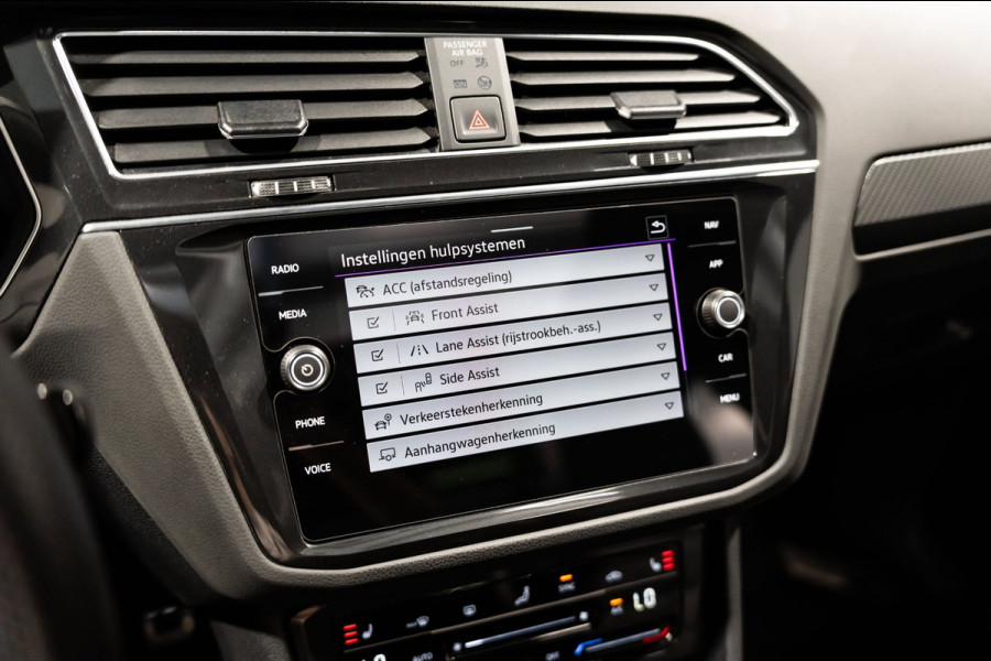 Volkswagen Tiguan 2.0 TSI DSG 4Motion R-line LEDER PANO IQ HK CAMERA