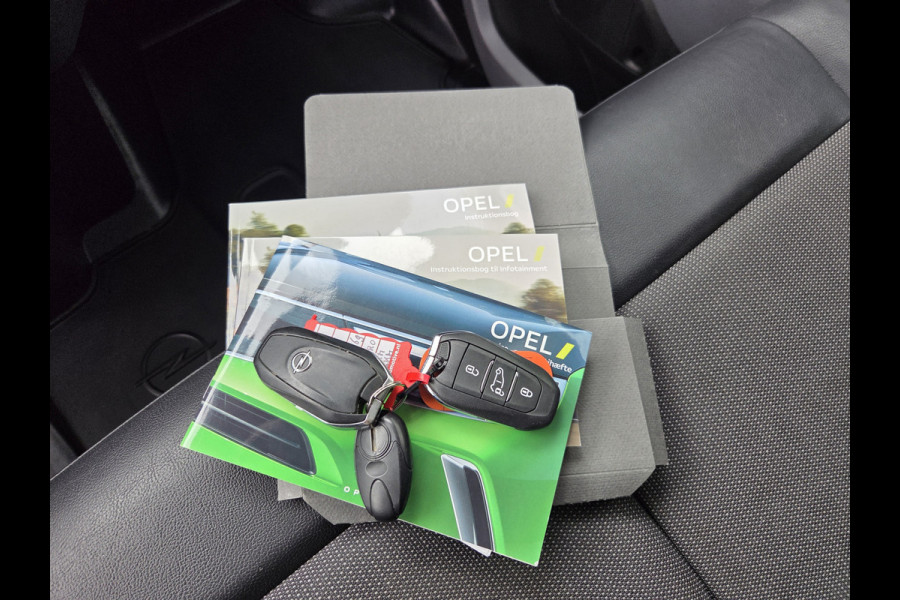 Opel Vivaro 2.0 CDTI Autm. L3 E.C.C. Airco - Cruise control - Trekhaak - PDC -Achteruitrijcamera