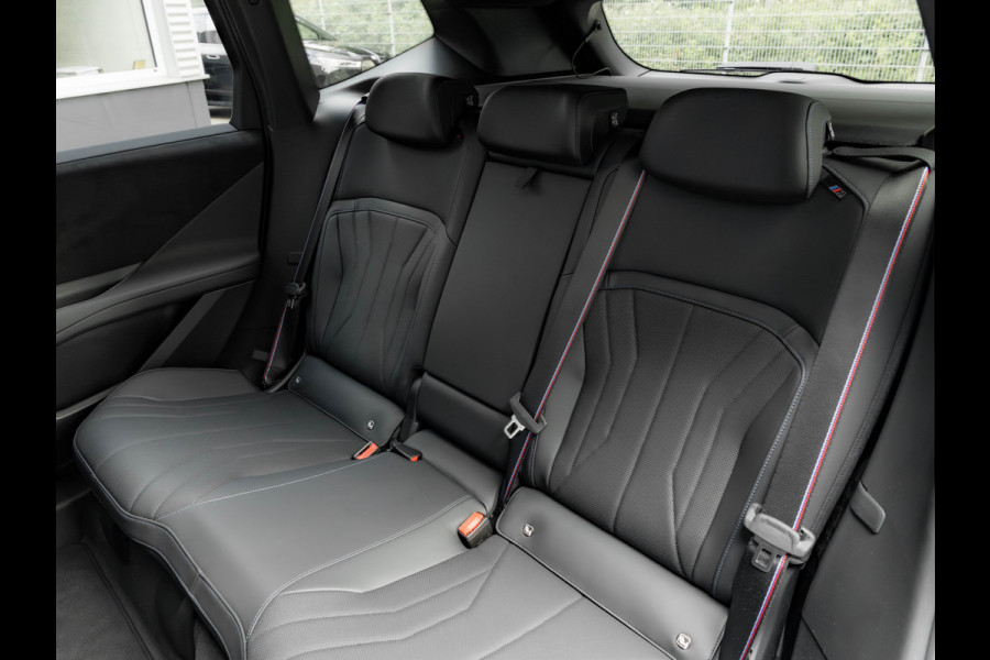 BMW iX3 50 xDrive - M-Sport Pro - Full-Option - Direct Beschikbaar