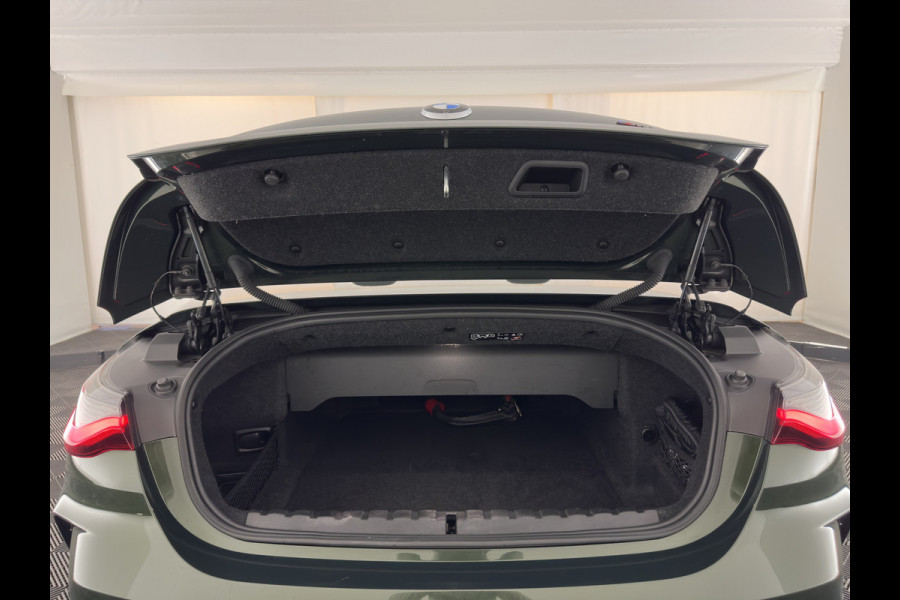 BMW 4 Serie Cabrio M440i xDrive High Executive (INCL-BTW) *HEAD-UP | LEATHER | LASER-LED | MEMORY-PACK | DIGI-COCKPIT | KEYLESS | HIFI-SOUND | SHIFTPADDLES | CAMERA | DAB | NAVI-FULLMAP | AMBIENT-LIGHT | TOWBAR | 19''ALU*