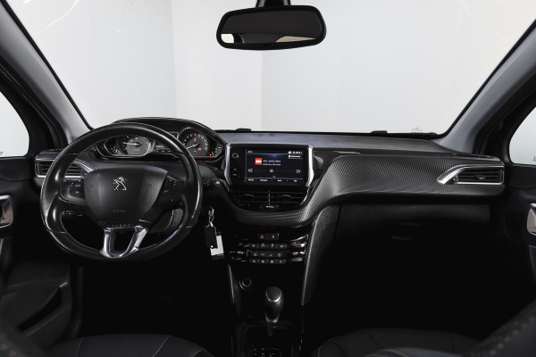 Peugeot 2008 1.2 PureTech Allure | Cruise | PDC | Camera | NAV+App.Connect | Auto.Airco | Trekhaak | LM 16" |