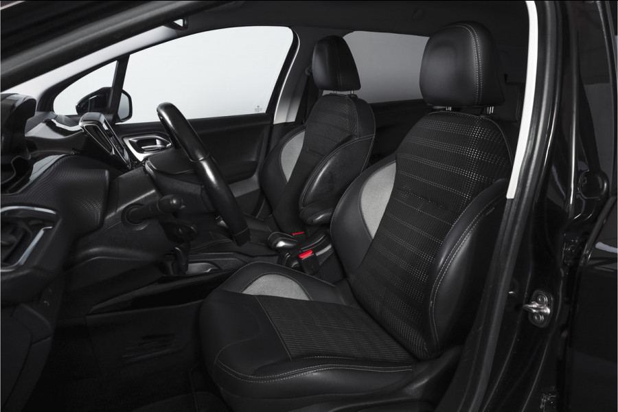 Peugeot 2008 1.2 PureTech Allure | Cruise | PDC | Camera | NAV+App.Connect | Auto.Airco | Trekhaak | LM 16" |