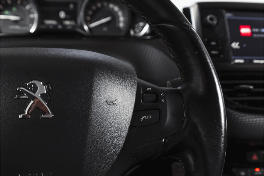Peugeot 2008 1.2 PureTech Allure | Cruise | PDC | Camera | NAV+App.Connect | Auto.Airco | Trekhaak | LM 16" |