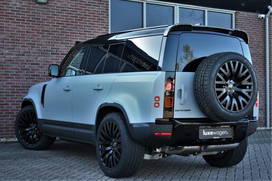 Land Rover Defender 110 D250 3.0 SE Luchtv 22-Kahn Meridian Memory 360