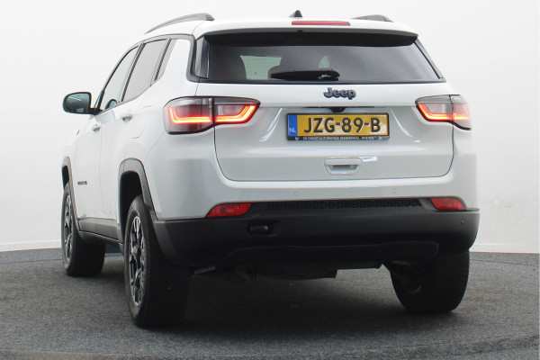 Jeep Compass 4xe 240 Plug-in Hybrid Electric Trailhawk Panoramadak, Leer, Camera, ACC, Apple Carplay, Keyless