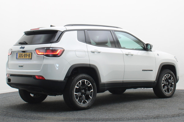 Jeep Compass 4xe 240 Plug-in Hybrid Electric Trailhawk Panoramadak, Leer, Camera, ACC, Apple Carplay, Keyless