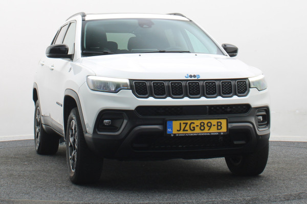 Jeep Compass 4xe 240 Plug-in Hybrid Electric Trailhawk Panoramadak, Leer, Camera, ACC, Apple Carplay, Keyless