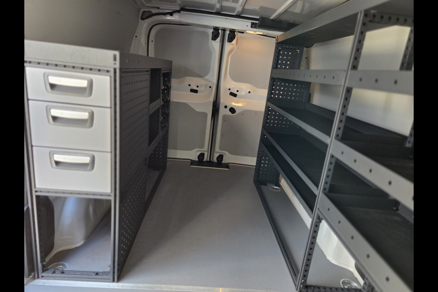 Opel Vivaro UNIEK ! 34.900KM 2.0 CDTI L3 XL Autm. ECC Airco Cruise control PDC Achteruitrijcamera
