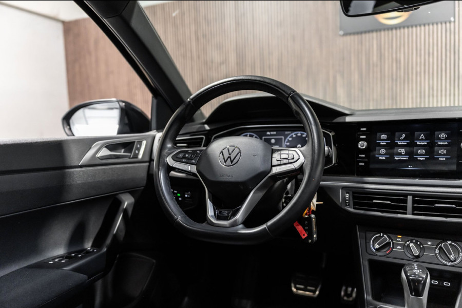 Volkswagen Taigo 1.0 TSI R-line DSG Pano Led Navi Cruise