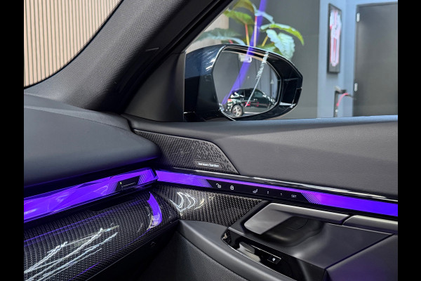 BMW 5 Serie 520i M Sport |Pano|Keyles|HeadUp|360|H&K|Carbon