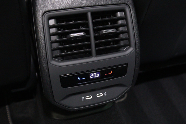 CUPRA Formentor 1.4 e-Hybrid VZ 245 PK Performance PHEV, Camera, Carplay, Winterpakket