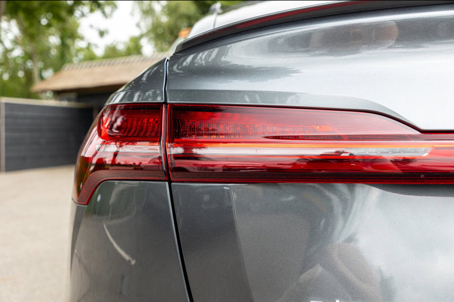 Audi e-tron Sportback 55 quattro S-Line 95 kWh Soh 92% I Panoramadak I Leder I B&O I Adaptive Cruise I HeadUp I Luchtvering