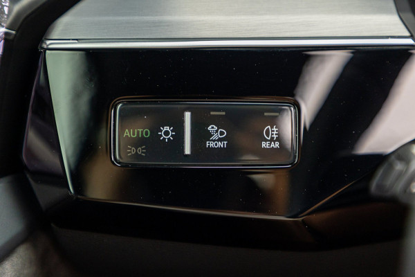 Audi e-tron Sportback 55 quattro S-Line 95 kWh Soh 92% I Panoramadak I Leder I B&O I Adaptive Cruise I HeadUp I Luchtvering