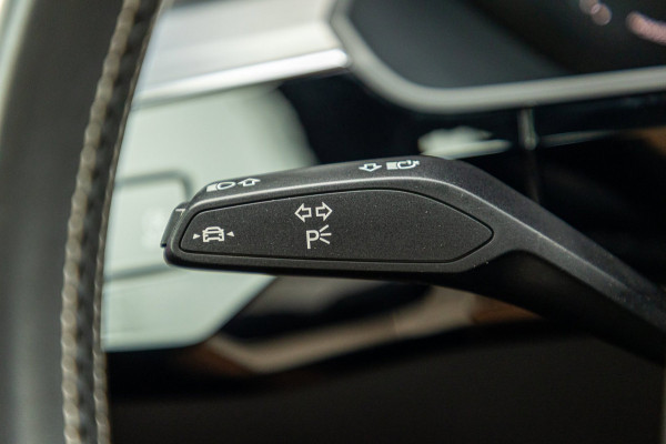 Audi e-tron Sportback 55 quattro S-Line 95 kWh Soh 92% I Panoramadak I Leder I B&O I Adaptive Cruise I HeadUp I Luchtvering