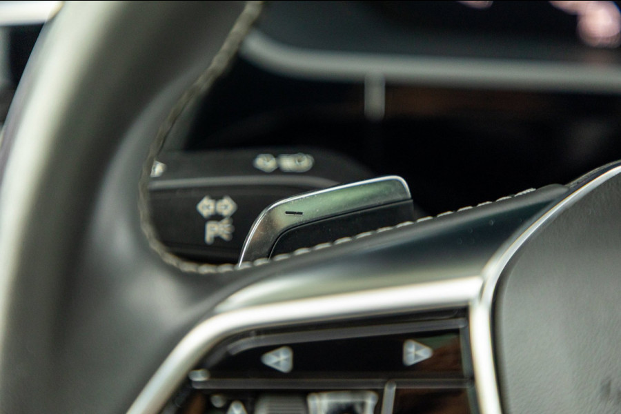 Audi e-tron Sportback 55 quattro S-Line 95 kWh Soh 92% I Panoramadak I Leder I B&O I Adaptive Cruise I HeadUp I Luchtvering