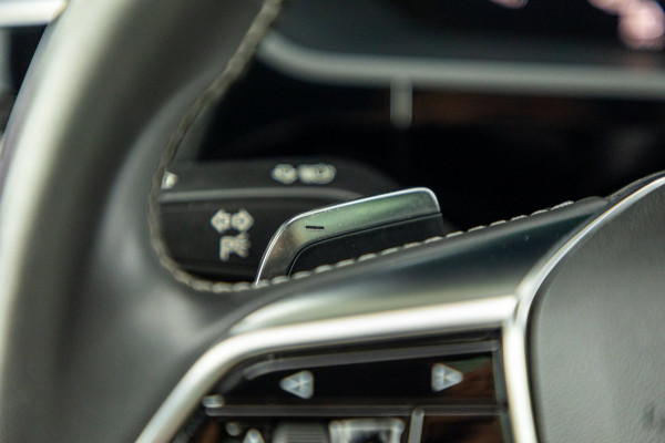 Audi e-tron Sportback 55 quattro S-Line 95 kWh Soh 92% I Panoramadak I Leder I B&O I Adaptive Cruise I HeadUp I Luchtvering