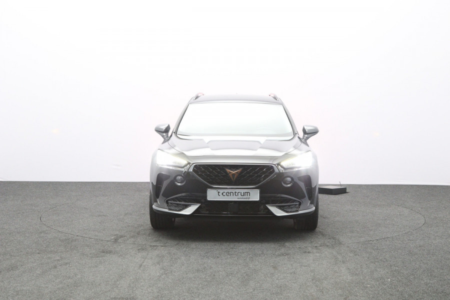 CUPRA Formentor 1.4 e-Hybrid 204 PK Business PHEV, Adap. Cruise Control, Matrix-LED, Carplay