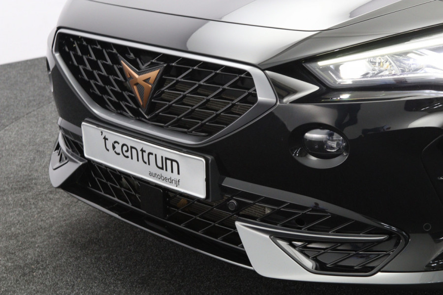 CUPRA Formentor 1.4 e-Hybrid 204 PK Business PHEV, Adap. Cruise Control, Matrix-LED, Carplay