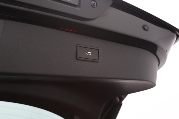 CUPRA Formentor 1.4 e-Hybrid 204 PK Business PHEV, Adap. Cruise Control, Matrix-LED, Carplay