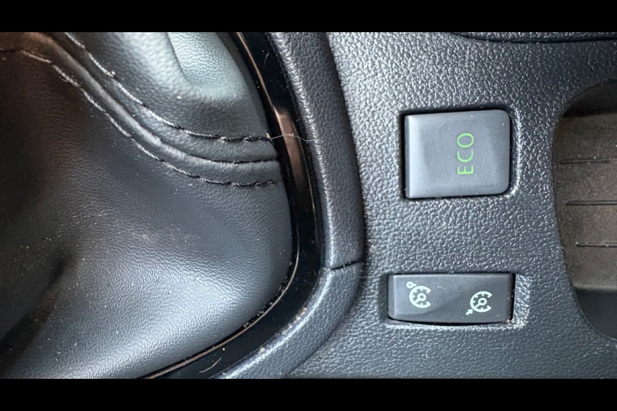 Renault Clio 0.9 TCe Intens * LED * LMV *