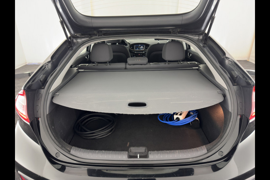 Hyundai IONIQ Comfort EV (INCL.BTW) Aut. *ADAPTIVE-CRUISE | DIGI-COCKPIT | SHIFTPADDLES | LANE-ASSIST | CCS-FASTLOADER | CRUISE | CAMERA | KEYLESS | DAB+ | NAVI-FULLMAP | ECC | PDC | 16"*