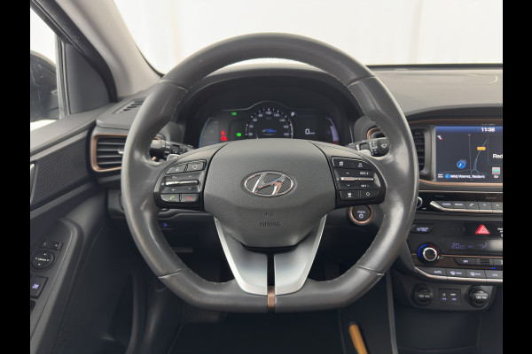 Hyundai IONIQ Comfort EV (INCL.BTW) Aut. *ADAPTIVE-CRUISE | DIGI-COCKPIT | SHIFTPADDLES | LANE-ASSIST | CCS-FASTLOADER | CRUISE | CAMERA | KEYLESS | DAB+ | NAVI-FULLMAP | ECC | PDC | 16"*